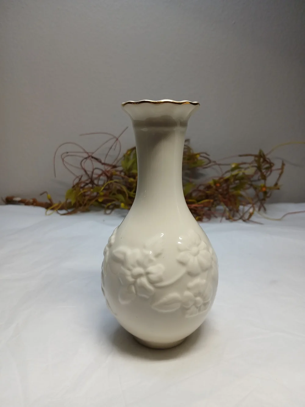 Lenox White Ceramic Bud Vase with Gold Trim